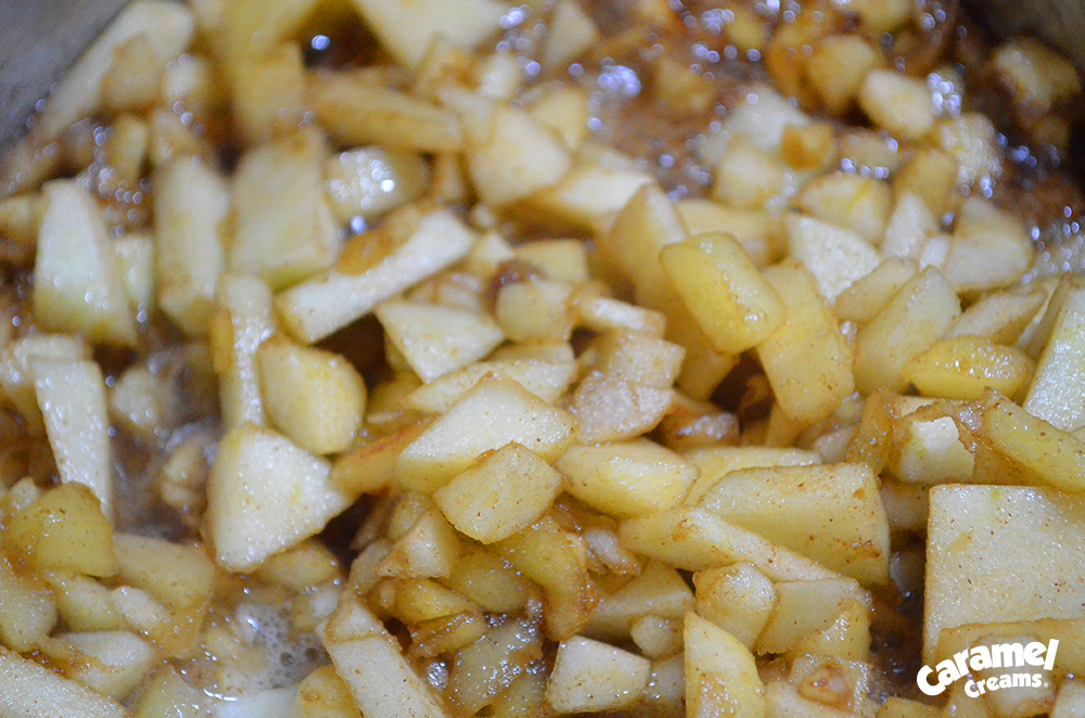 Mixed diced apples and  caramel sauce
